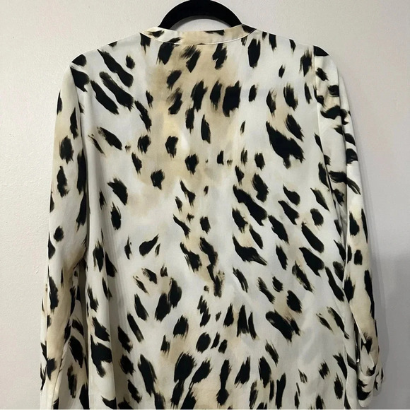 Chico’s Women’s Long Sleeve V-Neck Cheetah Print Tunic Size 0, S/4 GUC - Picture 7 of 8